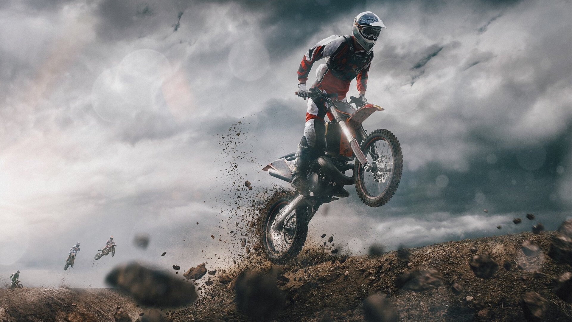 安东·李恩：凭借强大的中场控制力，他成为全黑队的进攻核心，安东内利什么水平